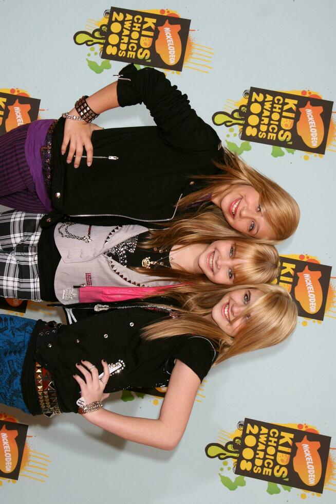 Clique Girlz 2008 Nickelodeons Kids Choice Awards UCLA pauley Pavilion Westwood CA March 29 2008 photo