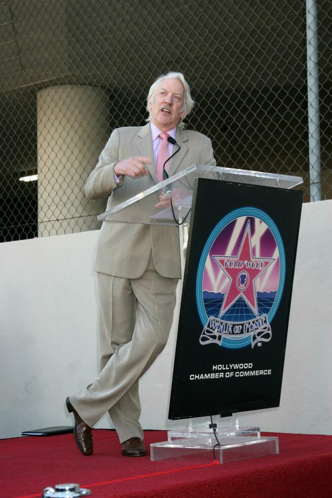 Donald Sutherland at the Hollywood Walk of Fame ceremony for Kiefer Sutherland in Hollywood CA December 9 2008 photo