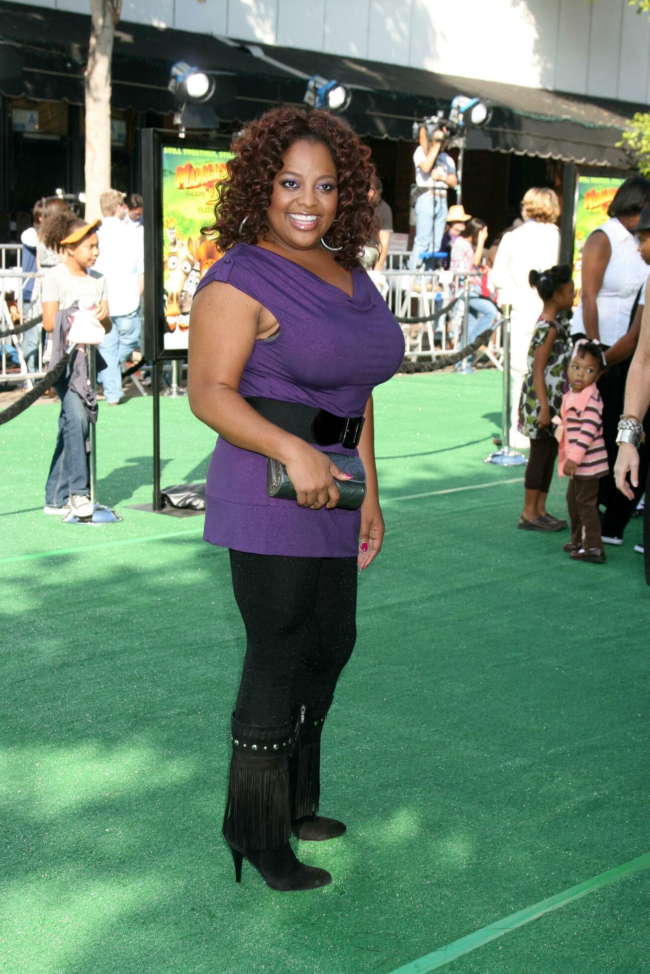 Sherri Shepherd arriving to the Madegascar Escape 2 Africa Premiere at