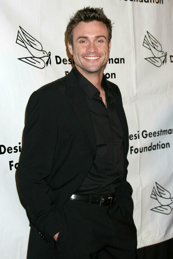 Daniel Goddard arriving at the Desi Geestman Foundataion Annual Evening with the Stars at the Universal Sheraton Hotel in Los Angeles CA October 11 2008 photo