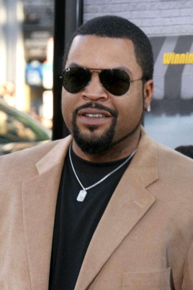 LOS ANGELES  AUG 12 Ice Cube arrives at the Lottery Ticket World Premiere at Graumans Chinese Theater on August 12 2010 in Los Angeles CA photo