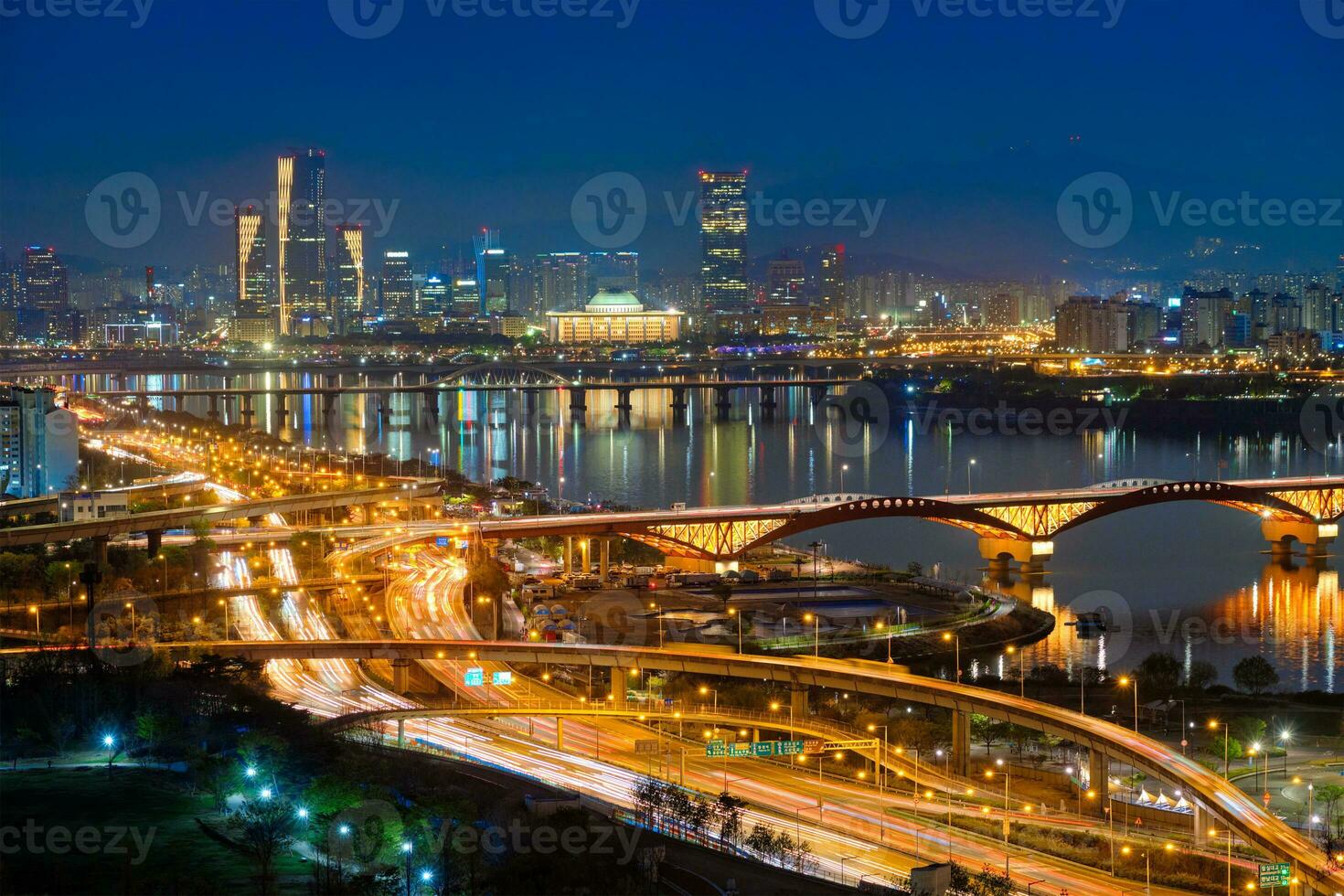 Seoul cityscape in twilight, South Korea. photo
