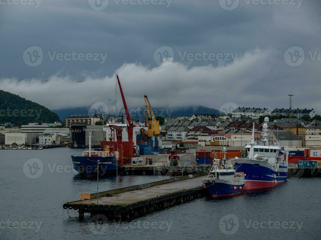 el ciudad de Trondheim en Noruega foto