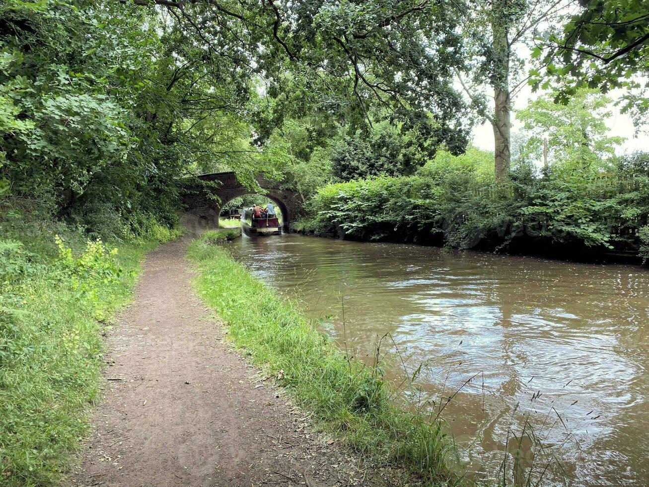 A view of the Shropshire Union Canal near Ellesmere photo