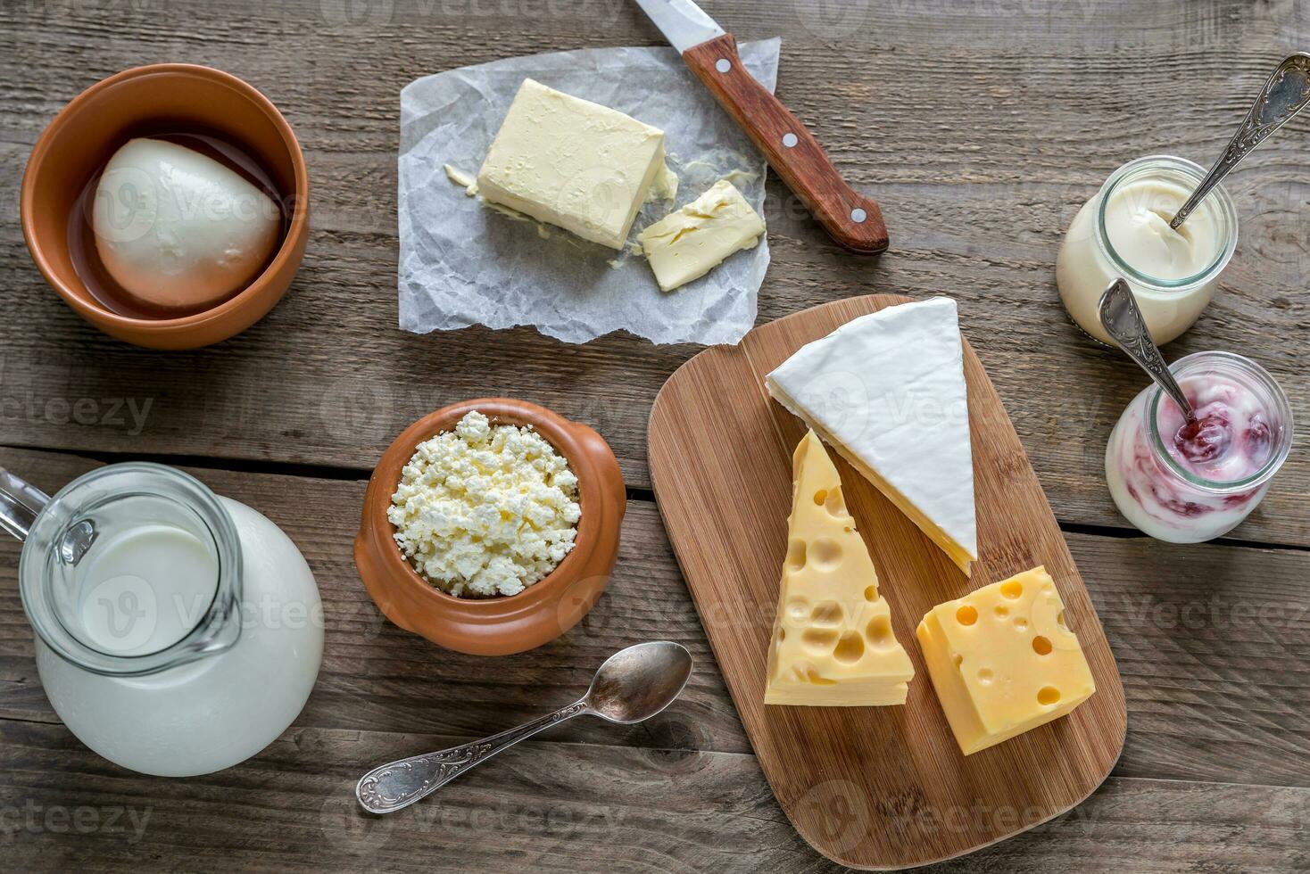 Various types of dairy products photo
