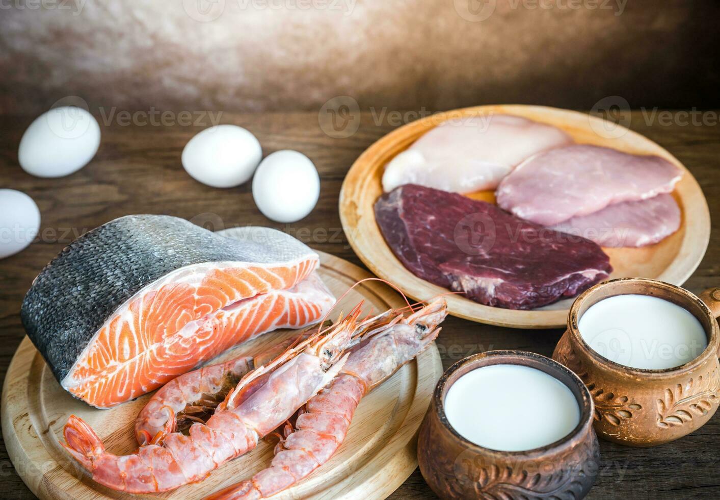 proteína dieta crudo productos en el de madera antecedentes foto