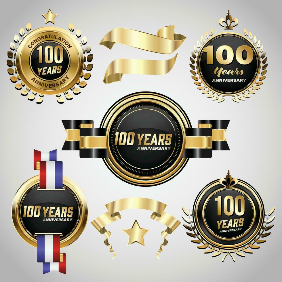 100 años aniversario logo con dorado cinta. conjunto de Clásico aniversario insignias celebracion vector