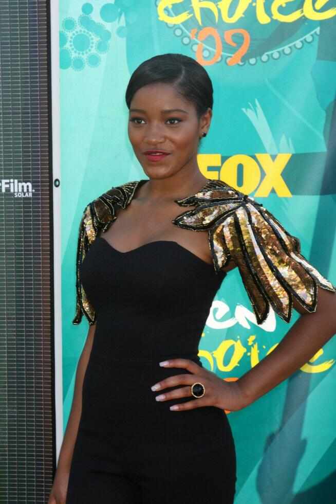 Keke Palmer arriving at the Teen Choice Awards 2009 at Gibson Ampitheater at Universal Studios Los Angeles CA on August 9 2009 photo