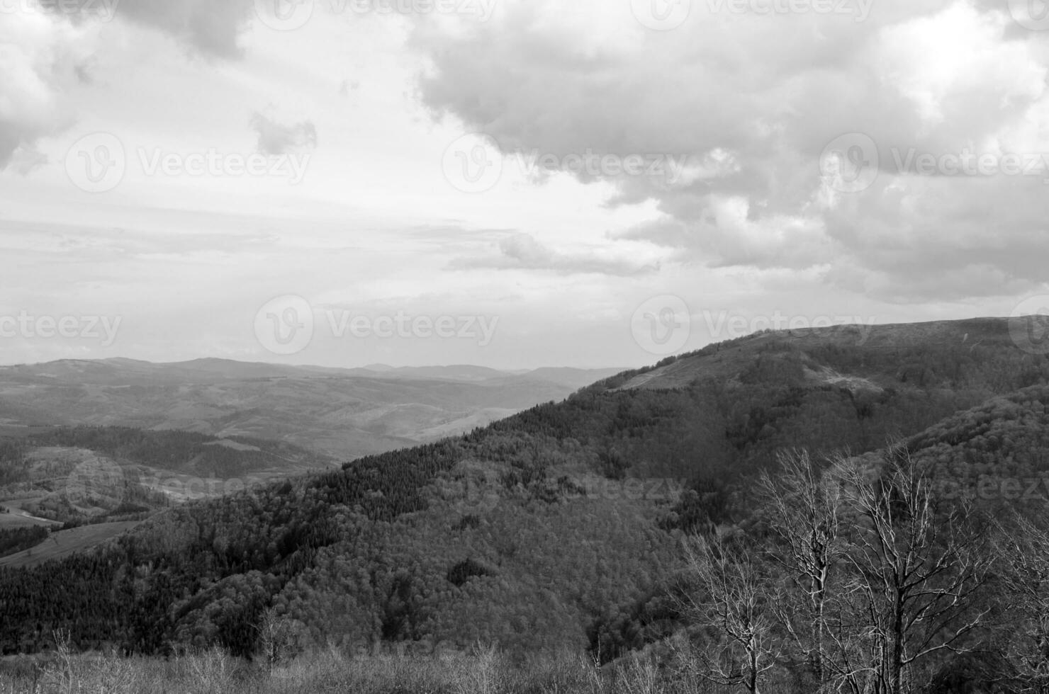 montañas y sierras, lluvioso nubes foto