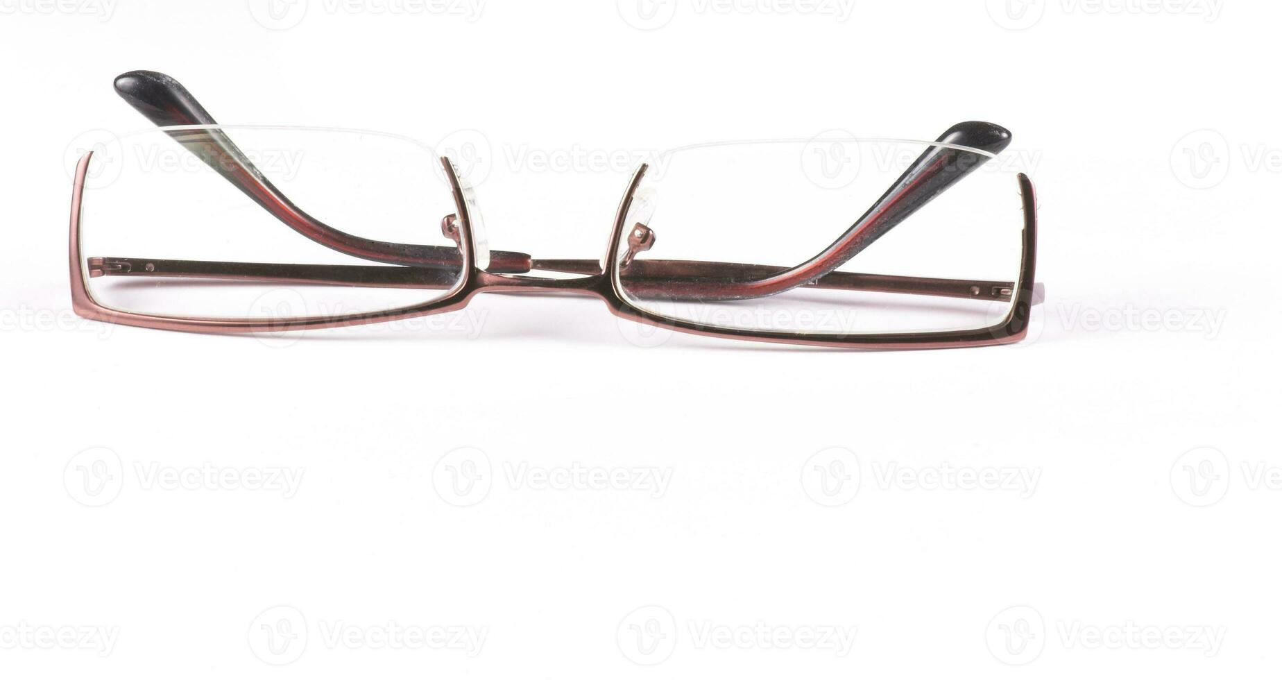 glasses on white photo