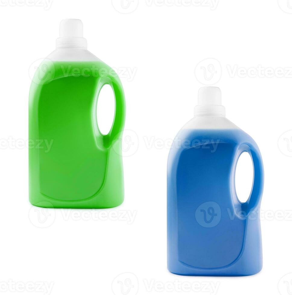 líquido jabón o detergente en un el plastico botellas foto