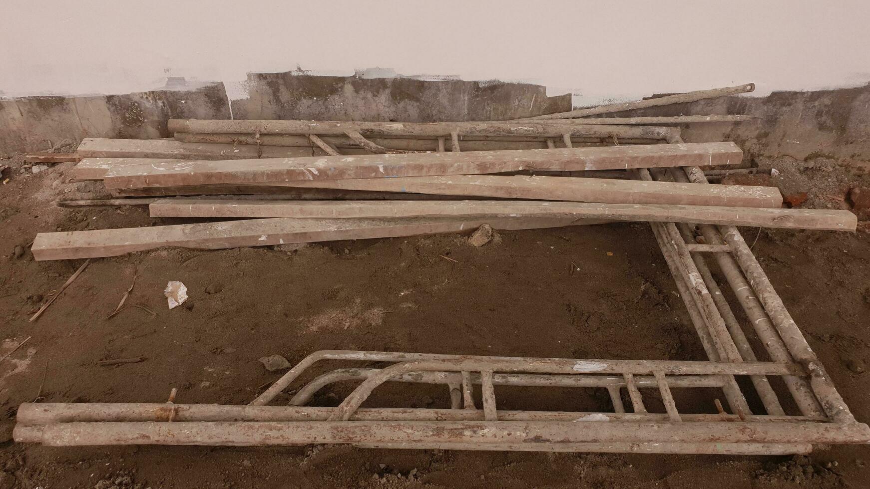 some pieces of scrap metal, usually used for poles photo