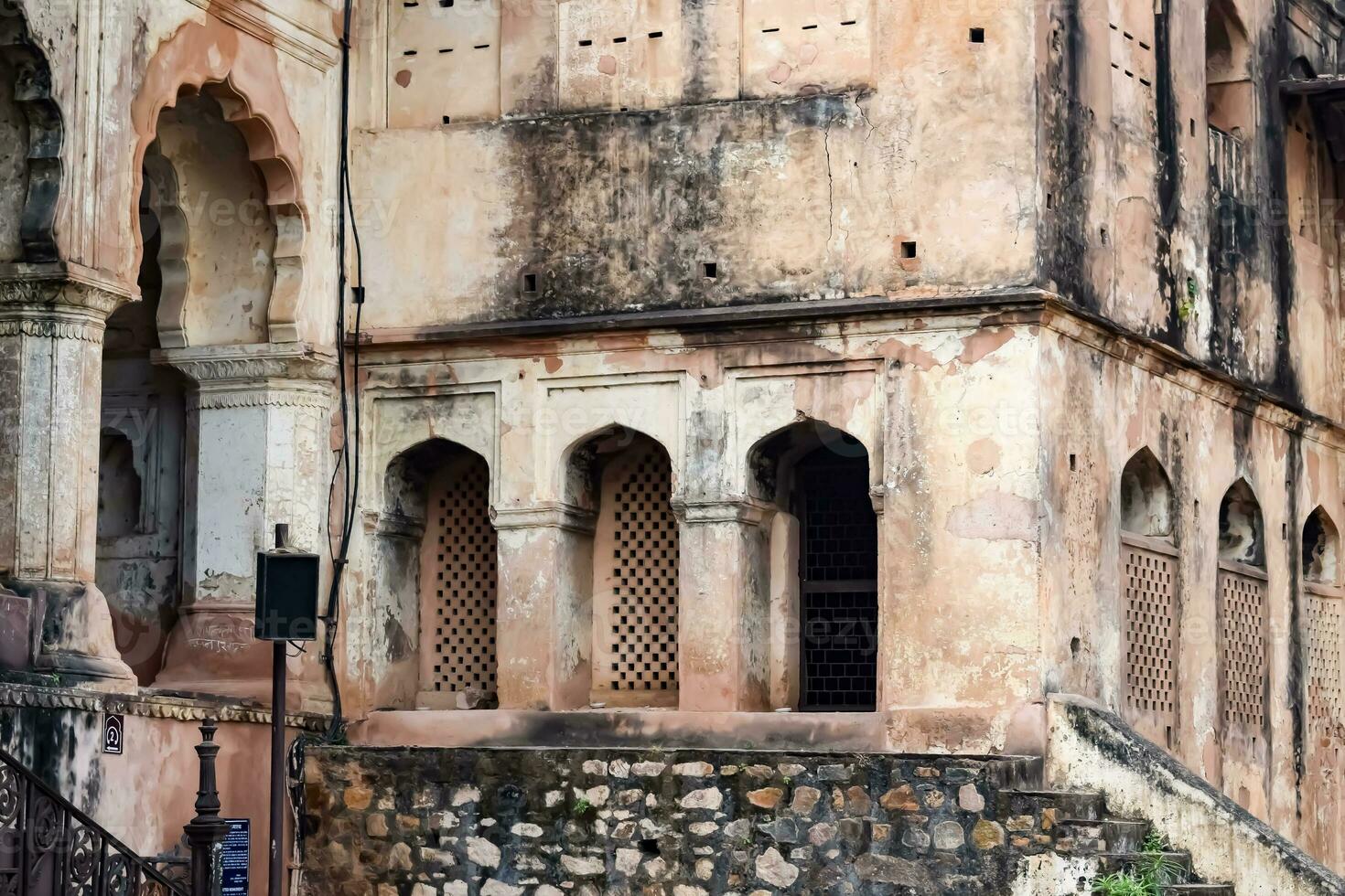 hermosa ver de orchha palacio fuerte, raja mahal y chaturhuj templo desde jahangir mahal, orcha, madhya pradesh, jahangir mahal orchha fuerte en orcha, madhya pradesh, indio arqueológico sitios foto