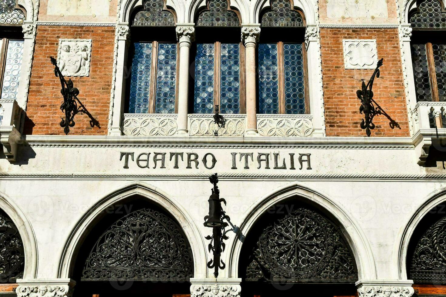 italian opera house photo