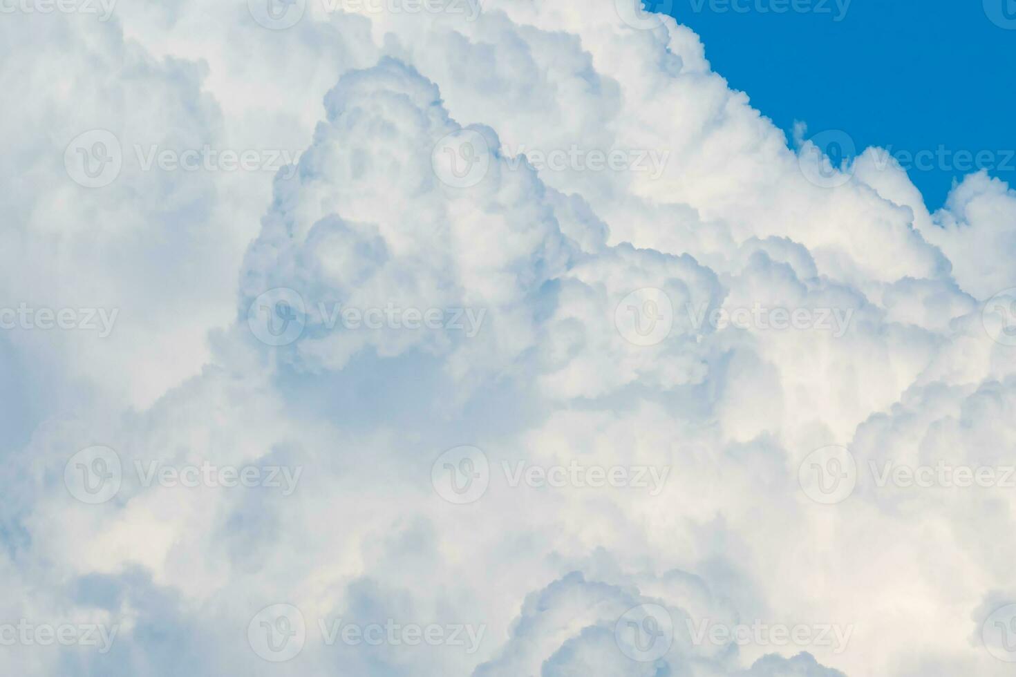 White cloud texture. Air material backdrop. Sky effect pattern. photo