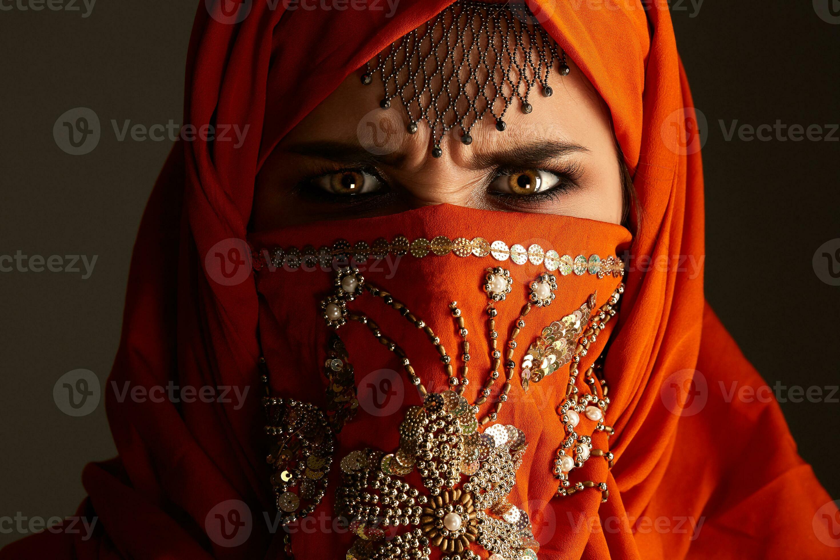 bridesmaid terracotta hijab