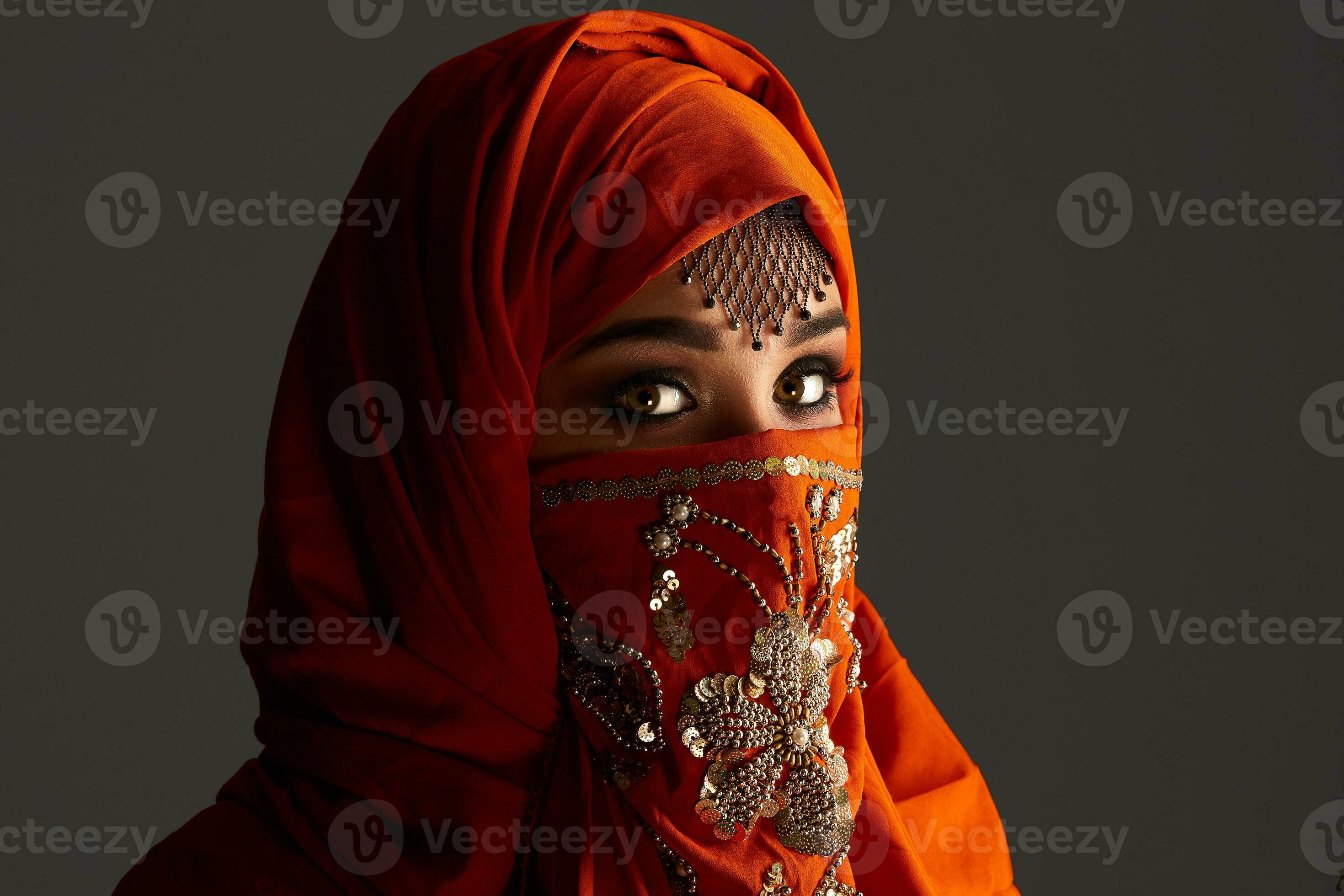 bridesmaid terracotta hijab