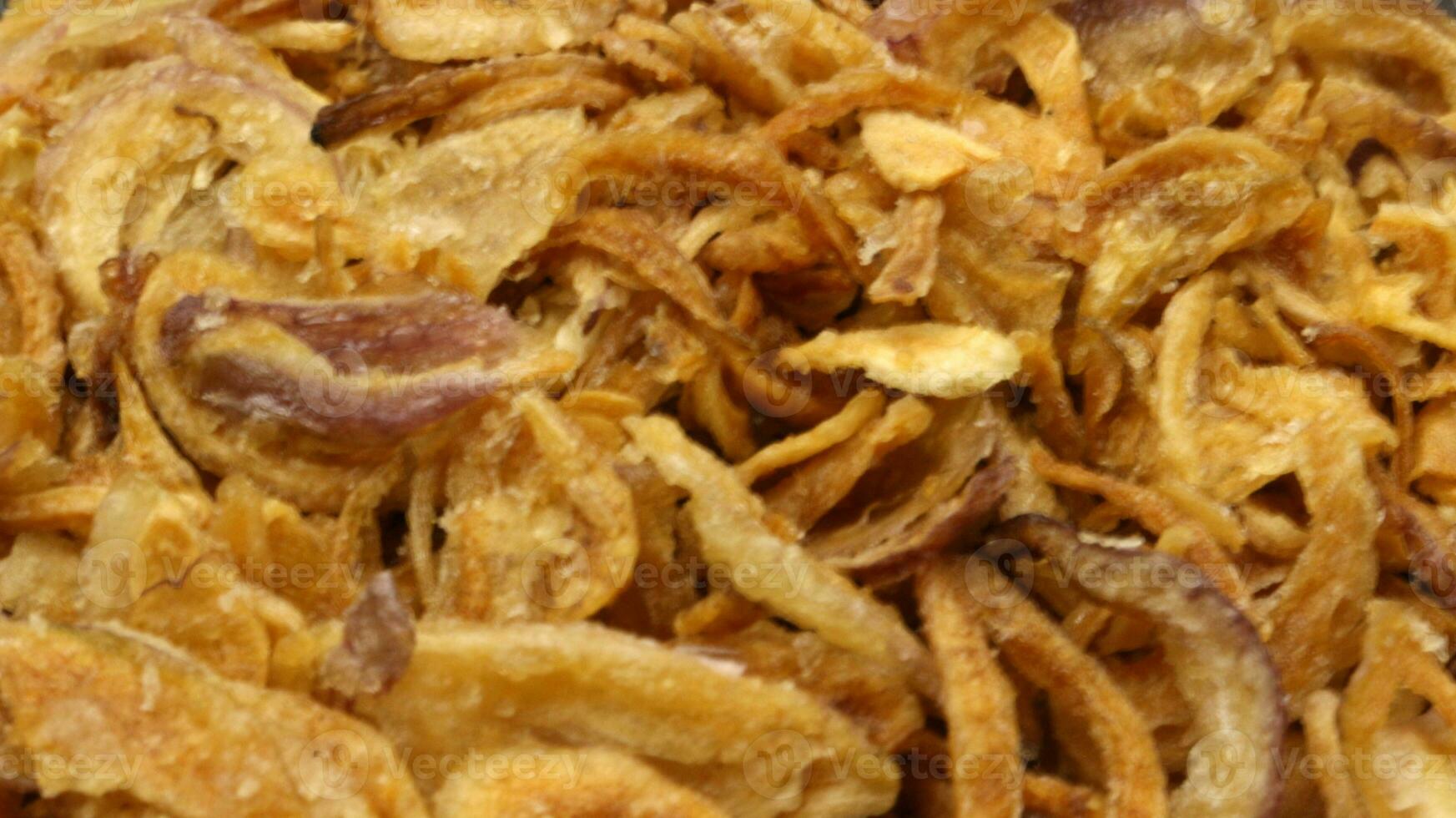 Crispy deep fried shallot photo