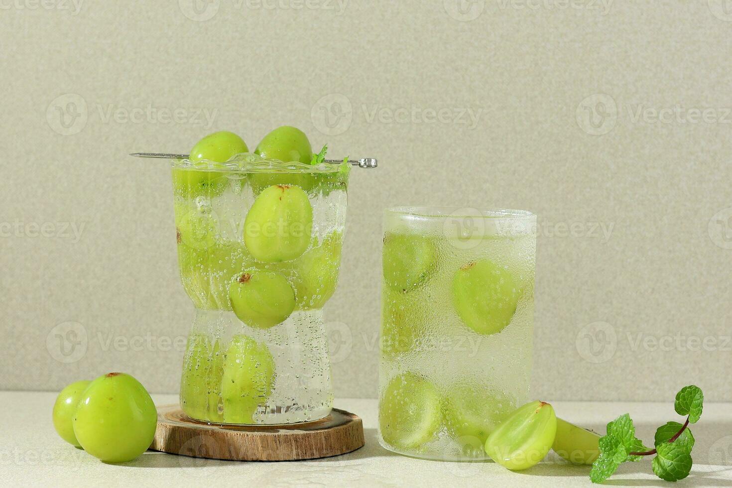 Refreshing Shine Muscat Grape in Cold Soda photo