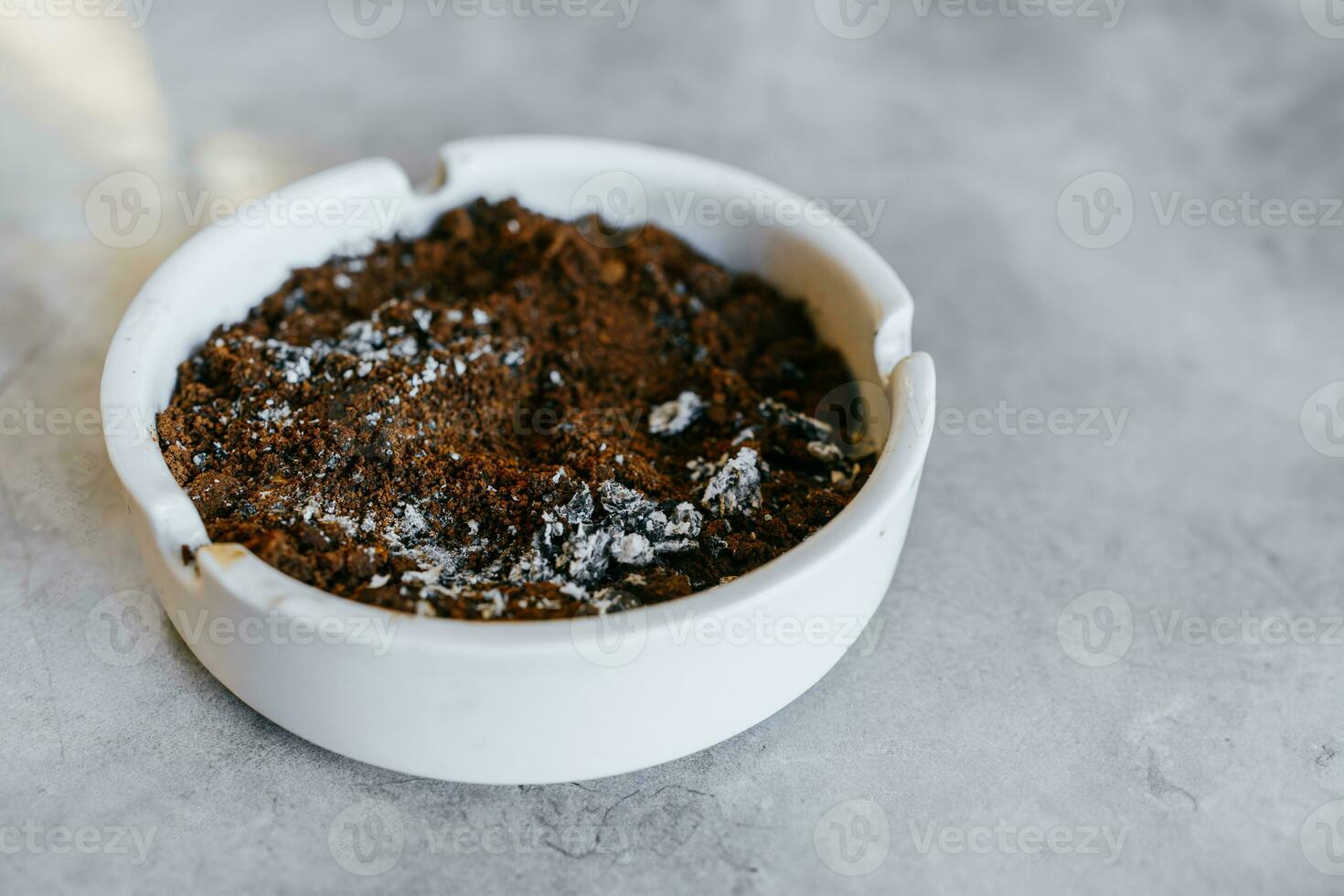 cigarette ashtray white background ash smoke butt 19894764 Stock Photo at  Vecteezy