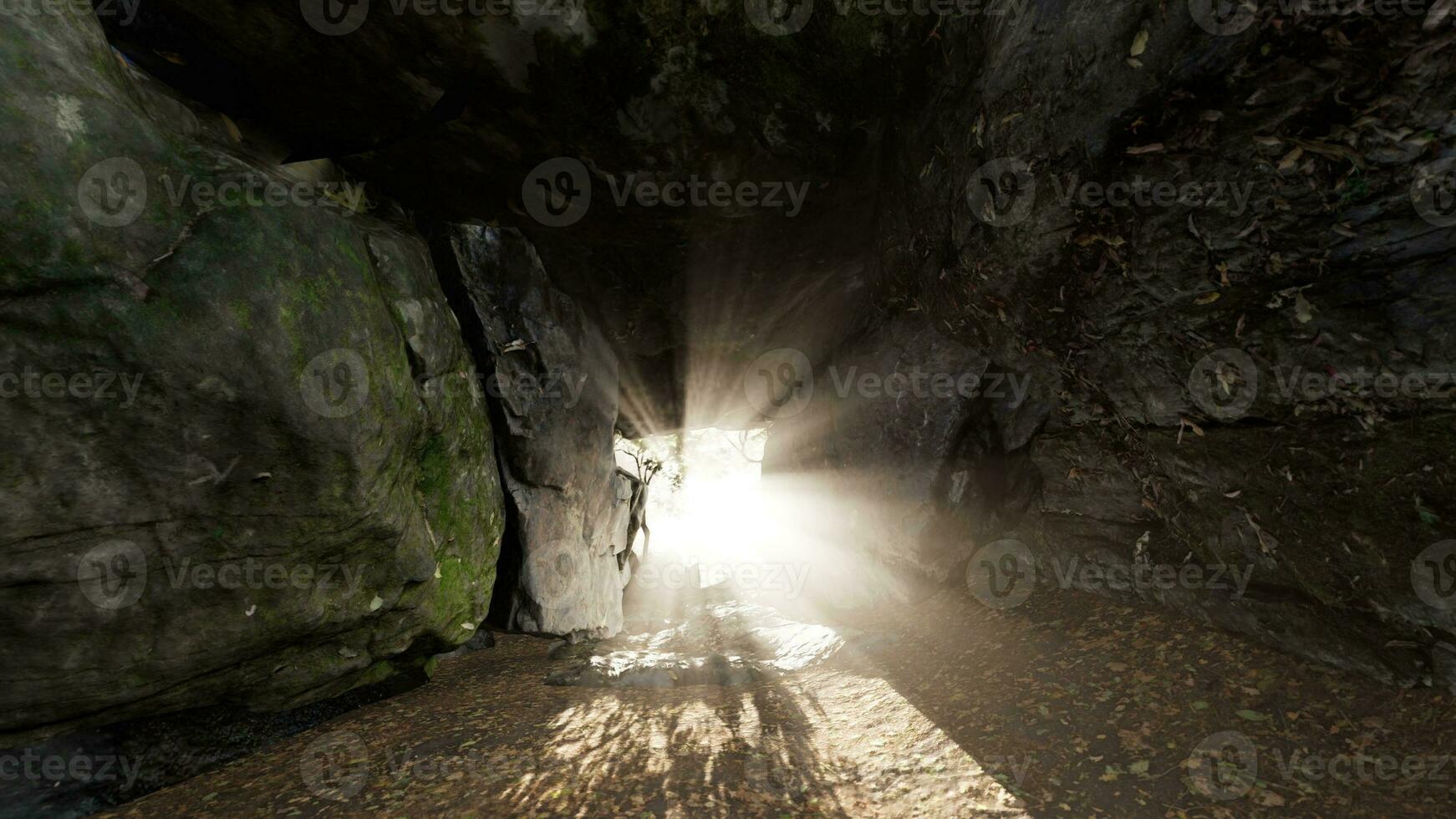 eje de ligero radiante abajo dentro grande cueva foto