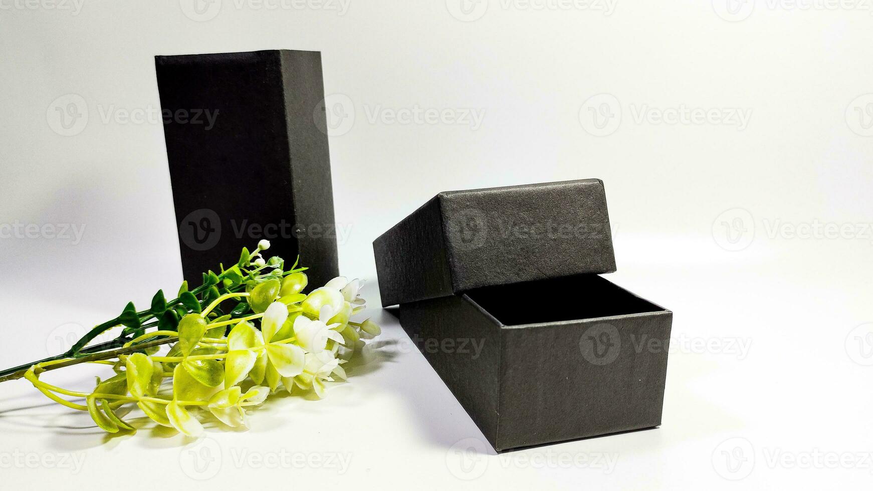 Black box photo for your business product packaging mockup