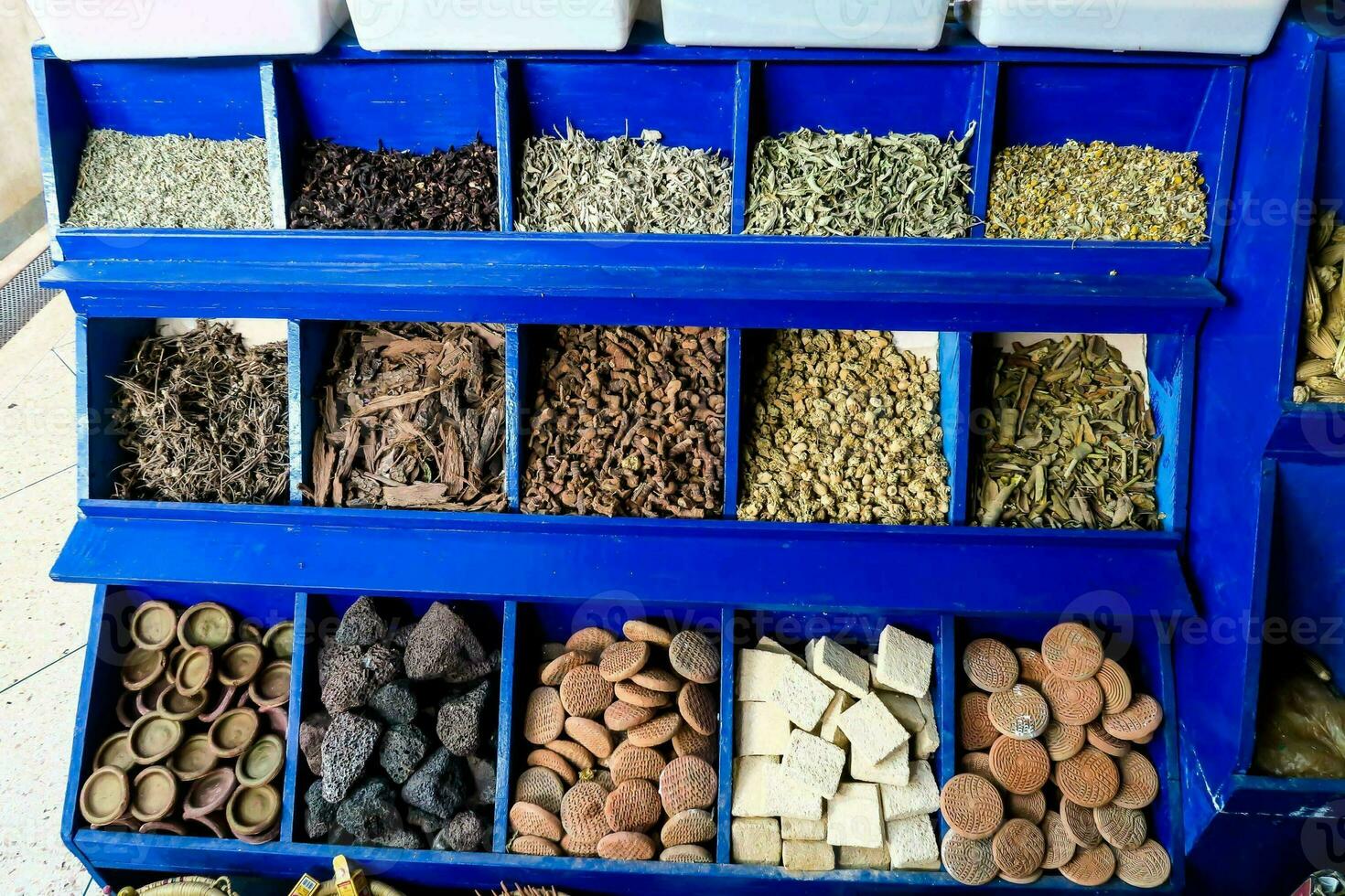 various spices and herbs photo