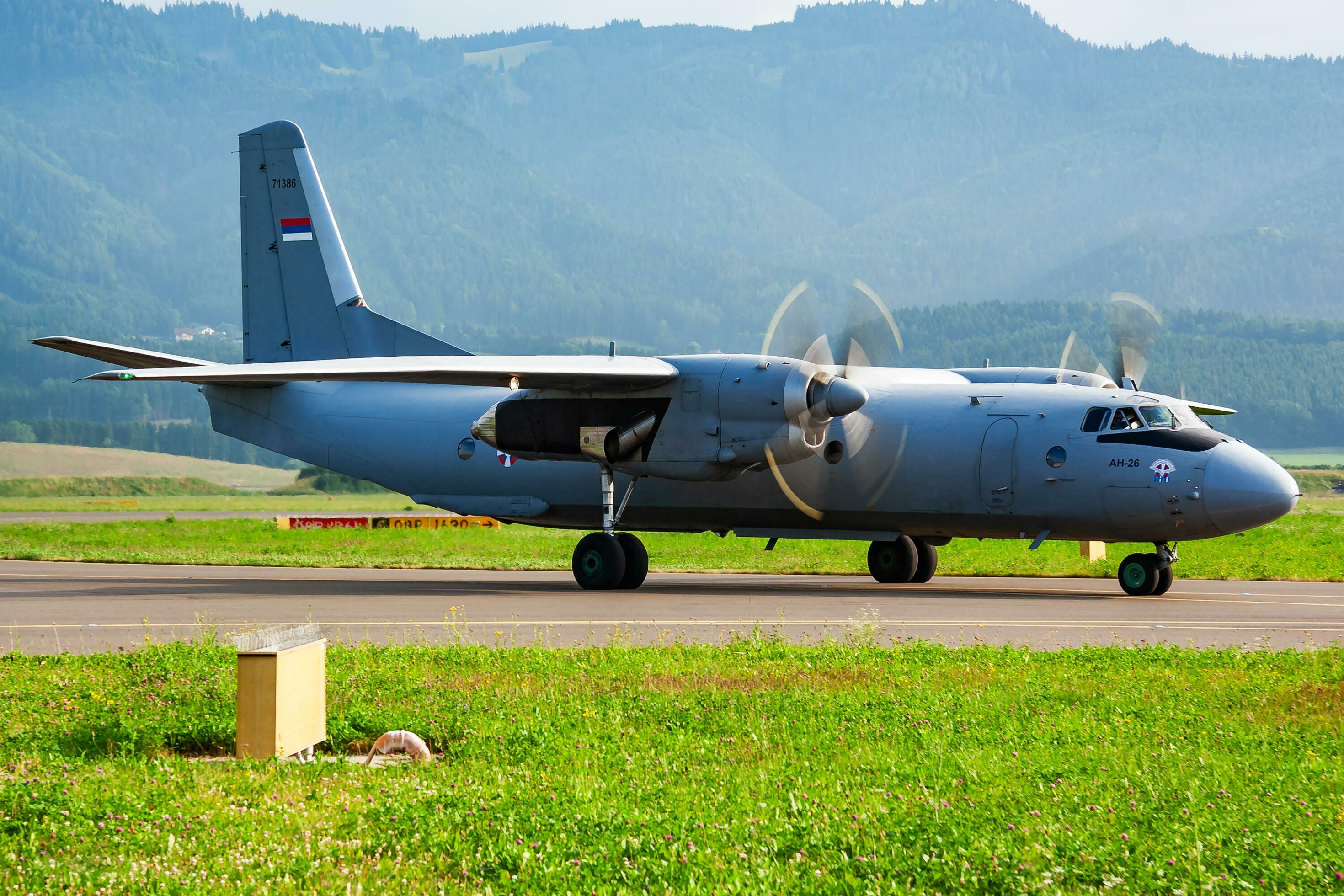 zeltweg, Austria, 2013 militar transporte avión a aire base. aire
