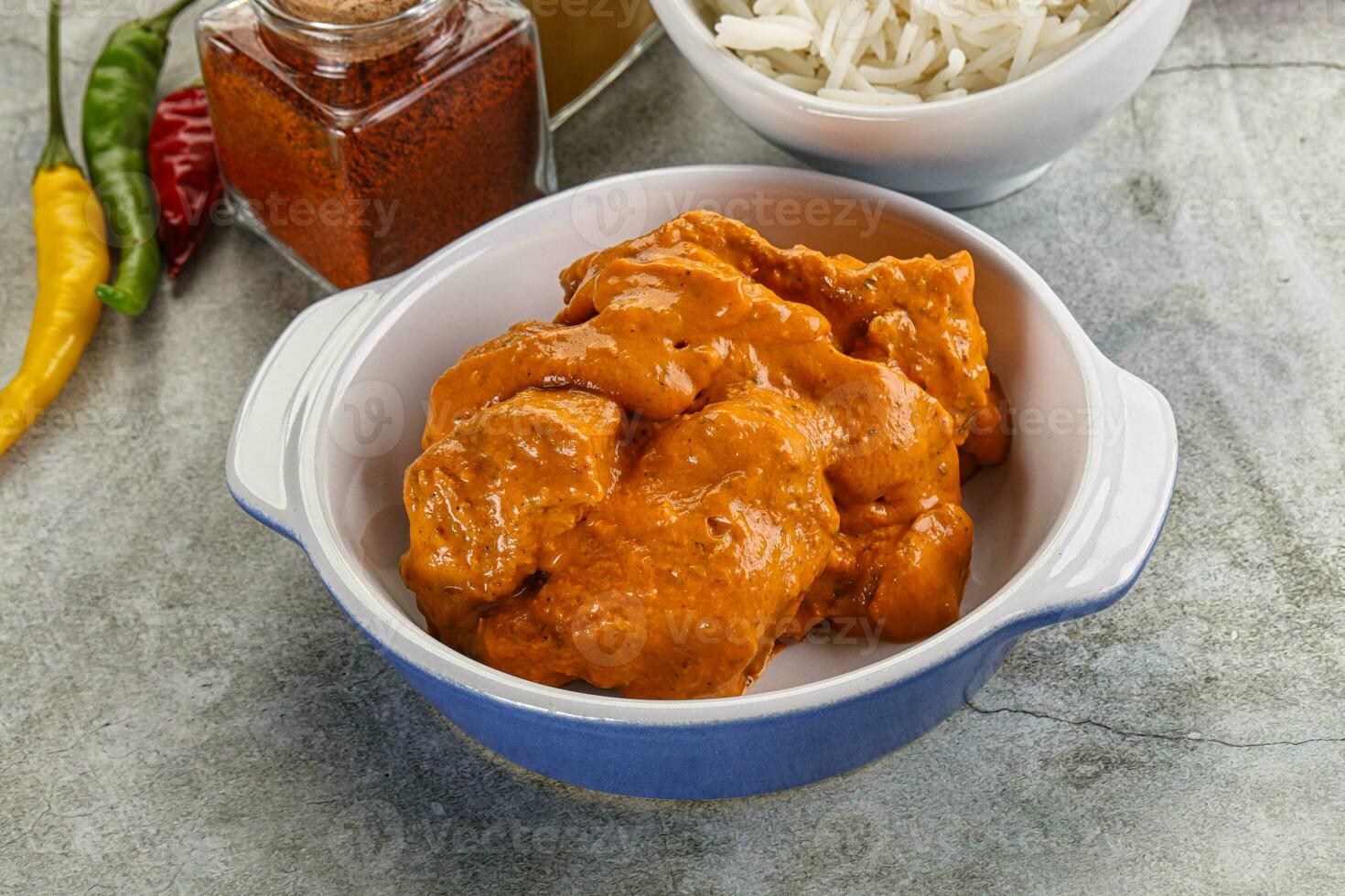 Indian cuisine - chicken butter masala photo