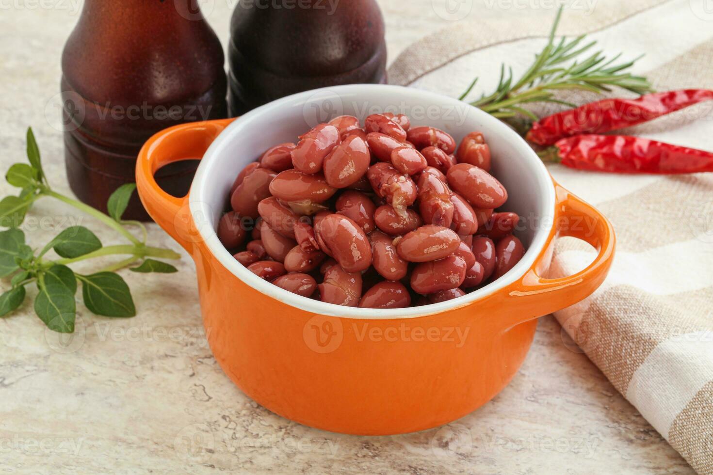 Red bean in tomato sauce photo