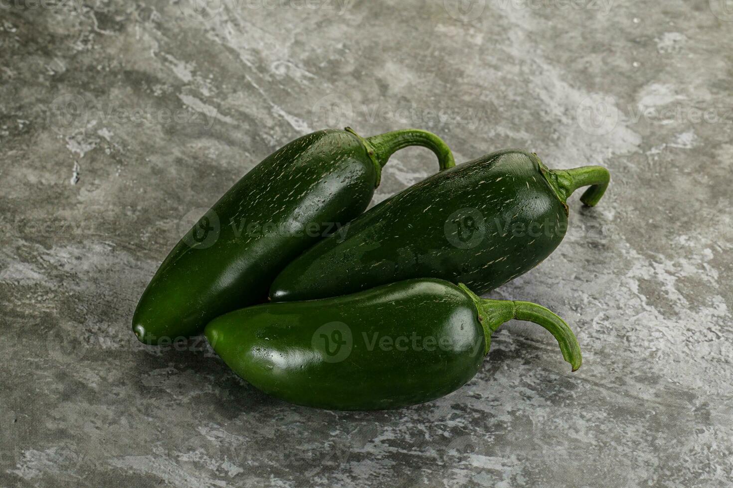 crudo verde mexicano jalapeño pimienta foto