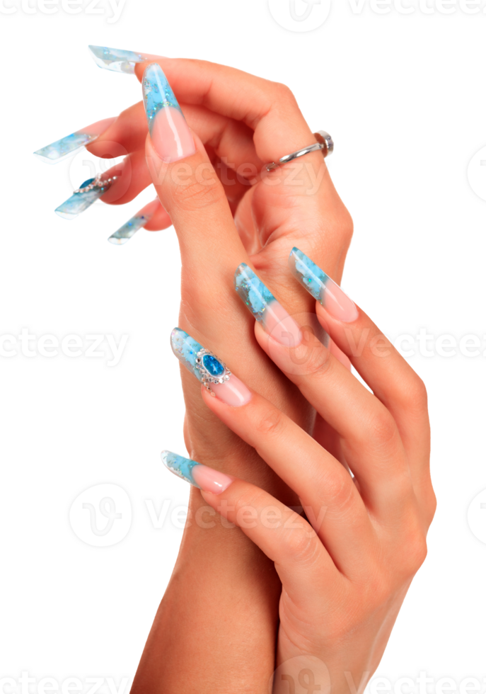 detailopname schot van mooi vrouw handen met gemanicuurd nagels, geïsoleerd png