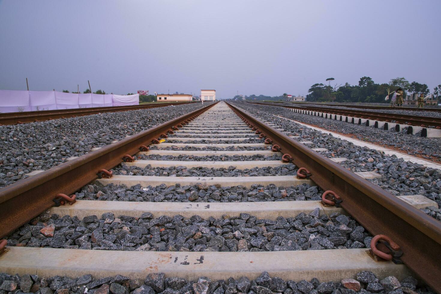 bhanga ferrocarril unión pista en Bangladesh foto