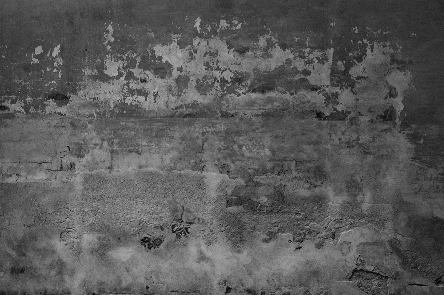 Black and white grunge wall texture photo