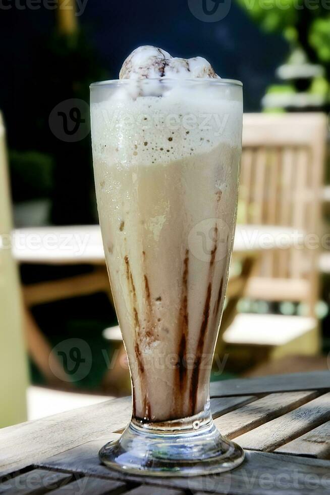 Vanilla Frappuccino Iced Drink photo