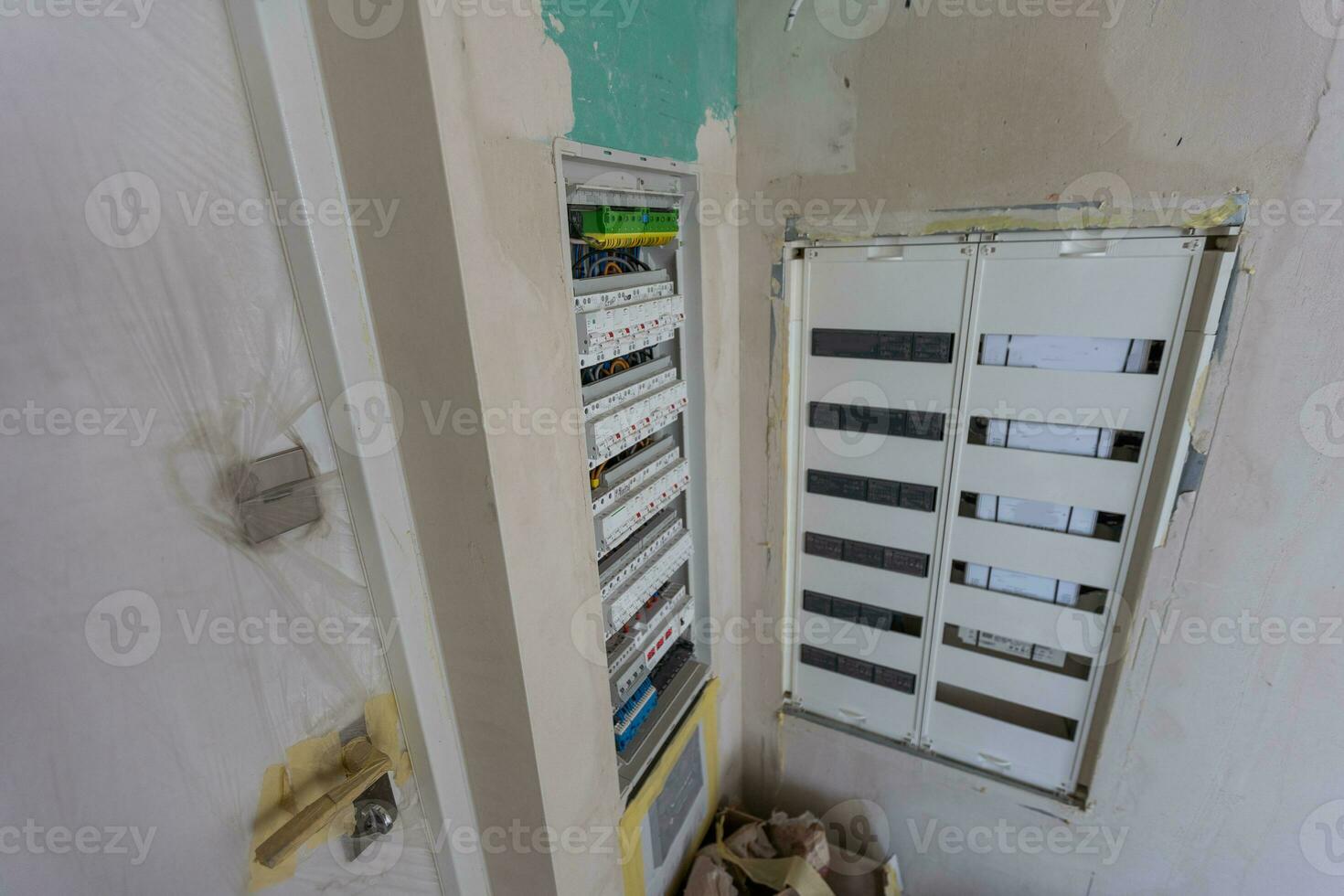 Electric system in cabinet building system photo