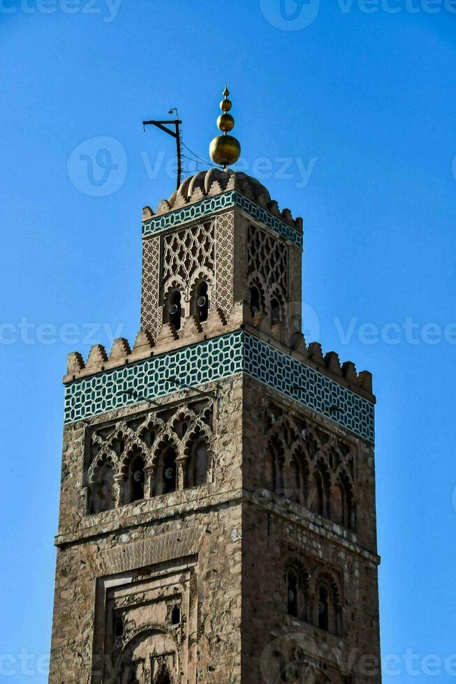 un torre de el mezquita foto