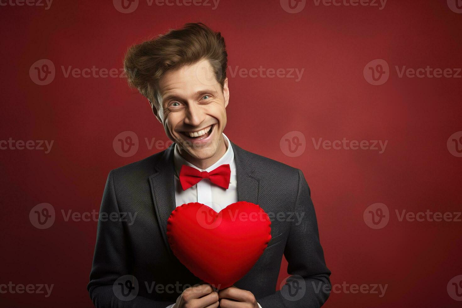 ai generado retrato de un contento hombre con un rojo corazón en San Valentín día concepto. foto