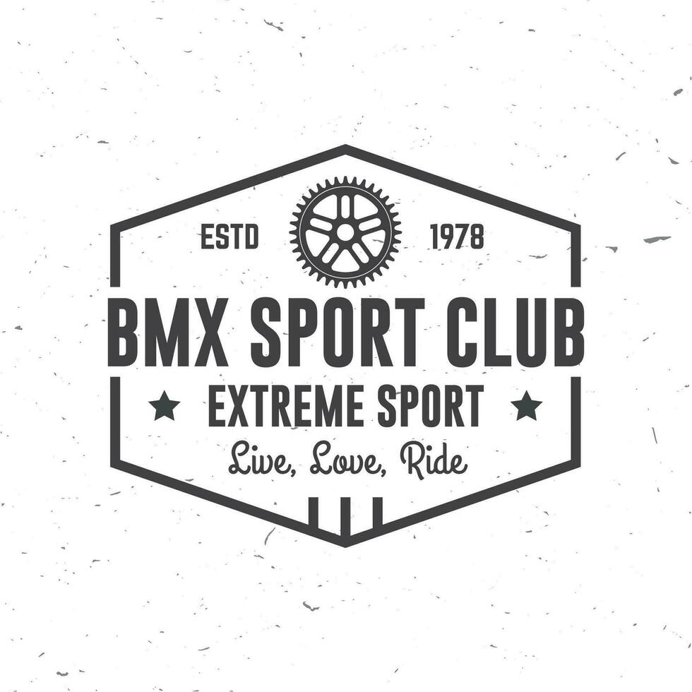 bmx extremo deporte club insignia. vector. concepto para camisa, logo, imprimir, estampilla, tee con marcos, cadena. Clásico tipografía diseño con bmx marcos, rueda de espigas silueta. vector