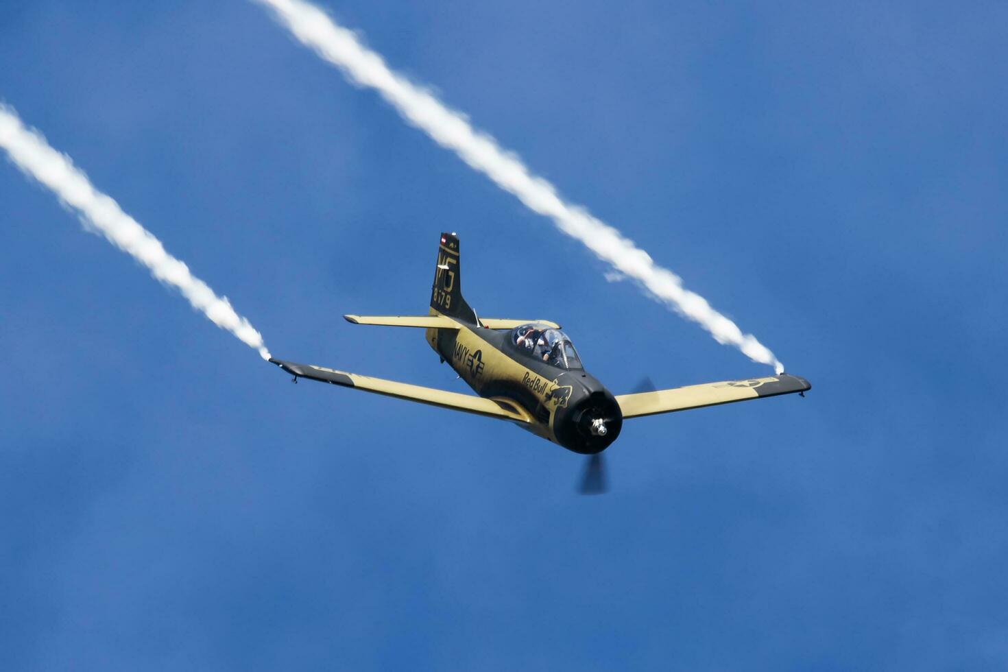 cakovec, Croacia, 2018 - antiguo Temporizador pájaro de guerra a aire base y aeródromo. frío guerra y mundo guerra aviación. espectáculo aéreo mostrar. Envejecido militar aeronave. mosca y volador. foto