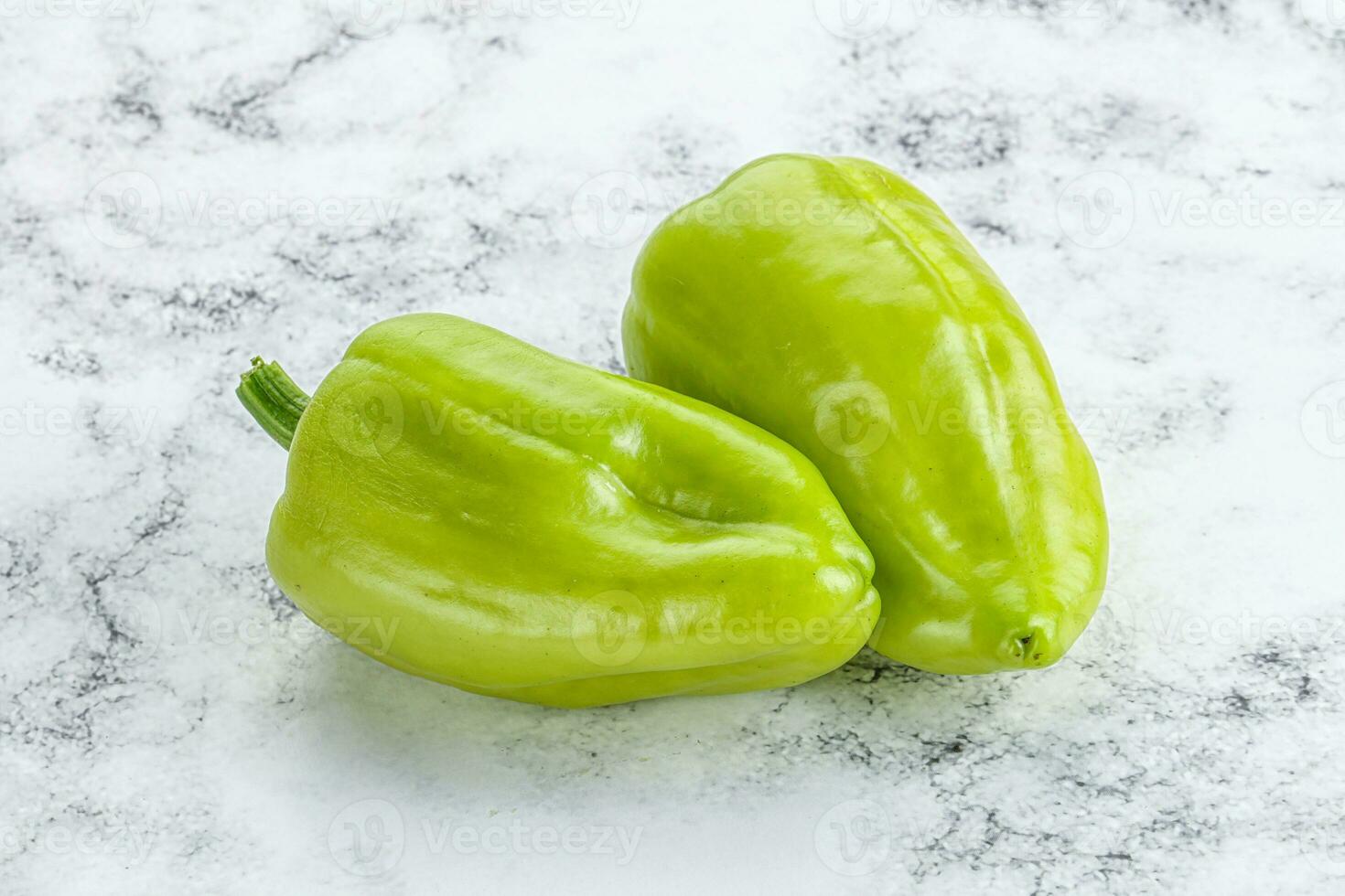 Green raw fresh bell pepper photo