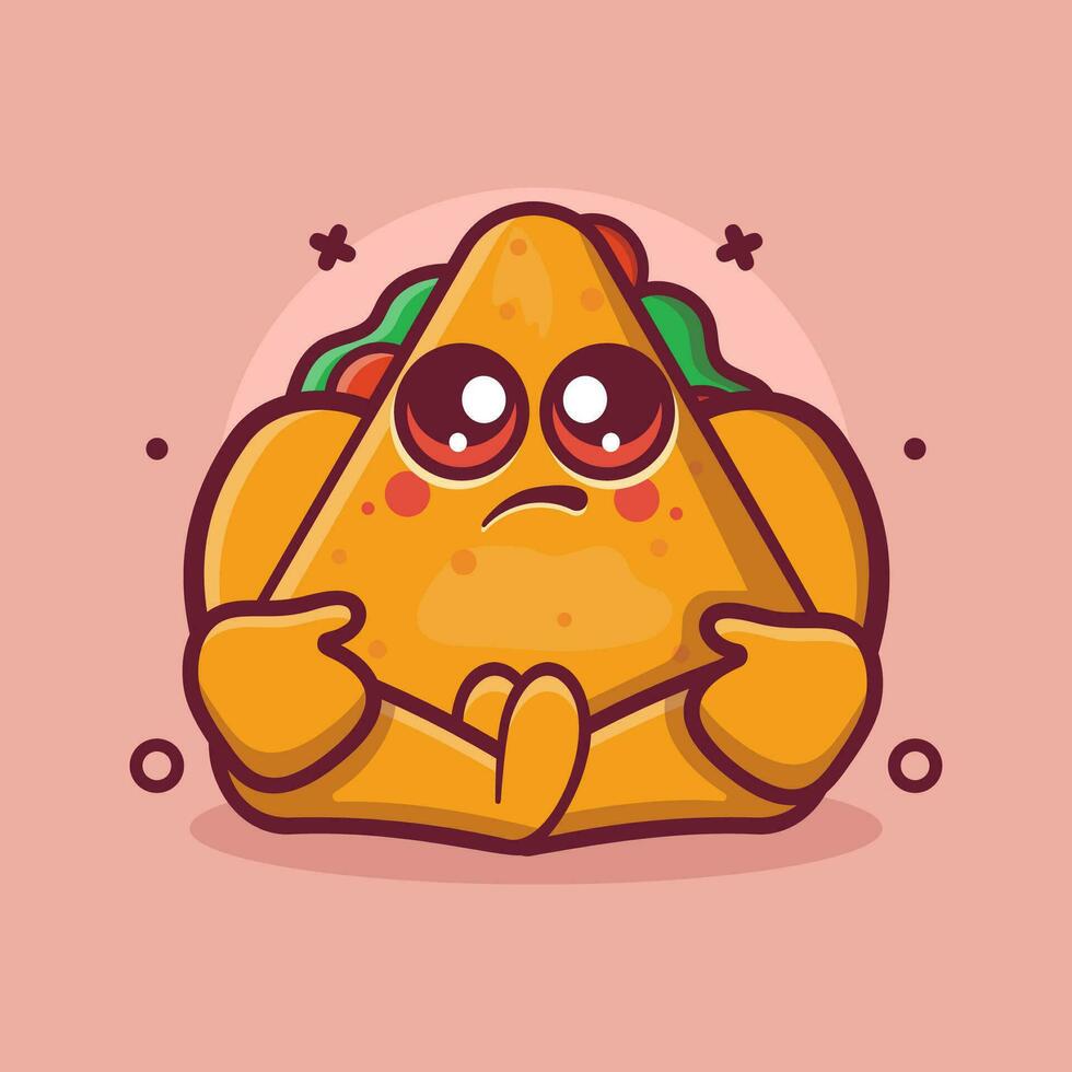 kawaii triángulo emparedado comida personaje mascota con triste gesto aislado dibujos animados en plano estilo diseño vector