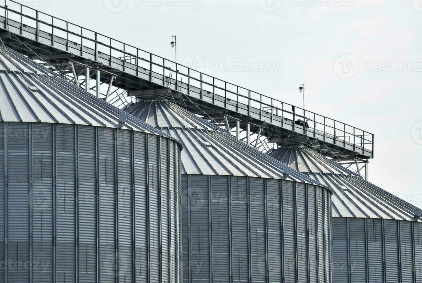 Plant for the drying and storage of grain photo