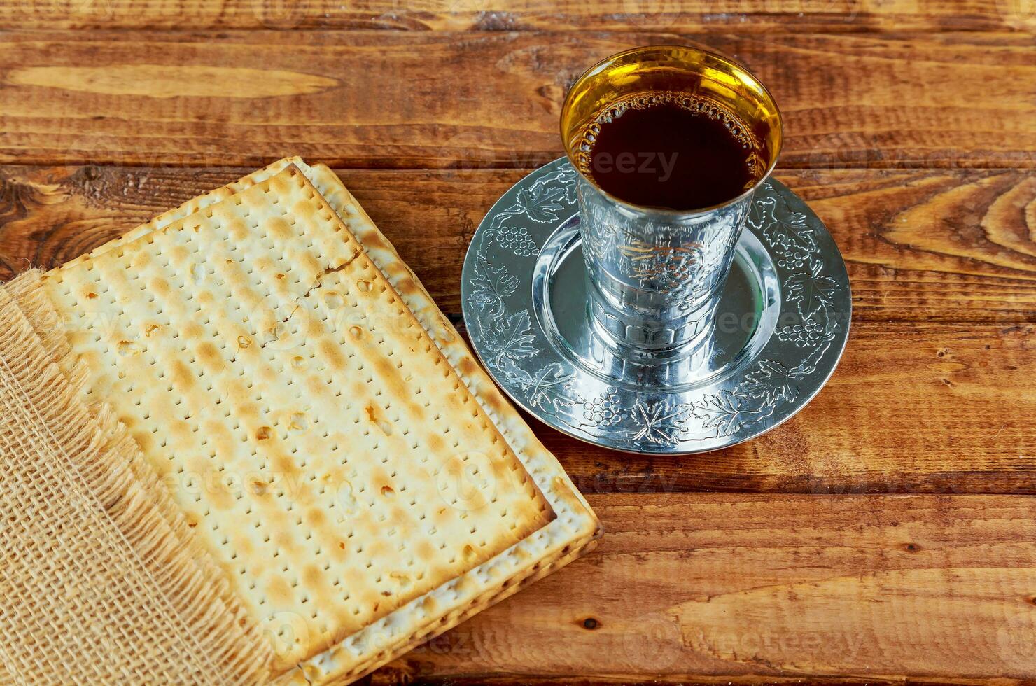 matzoh pascua judía pan torá foto