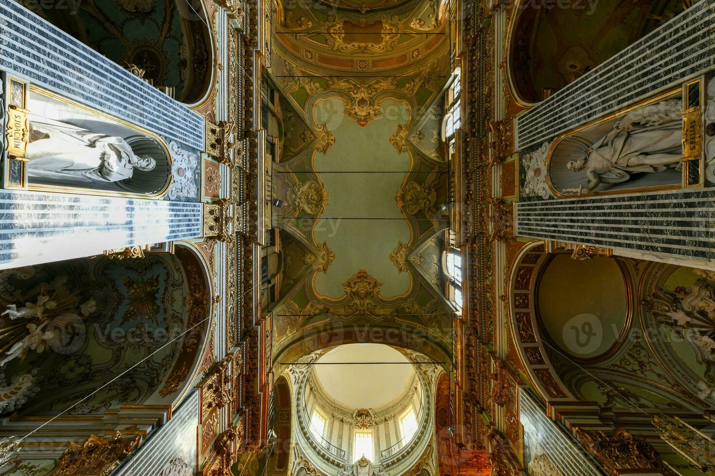 chiesa dei santi victorioso mi carlo - Génova, Italia foto