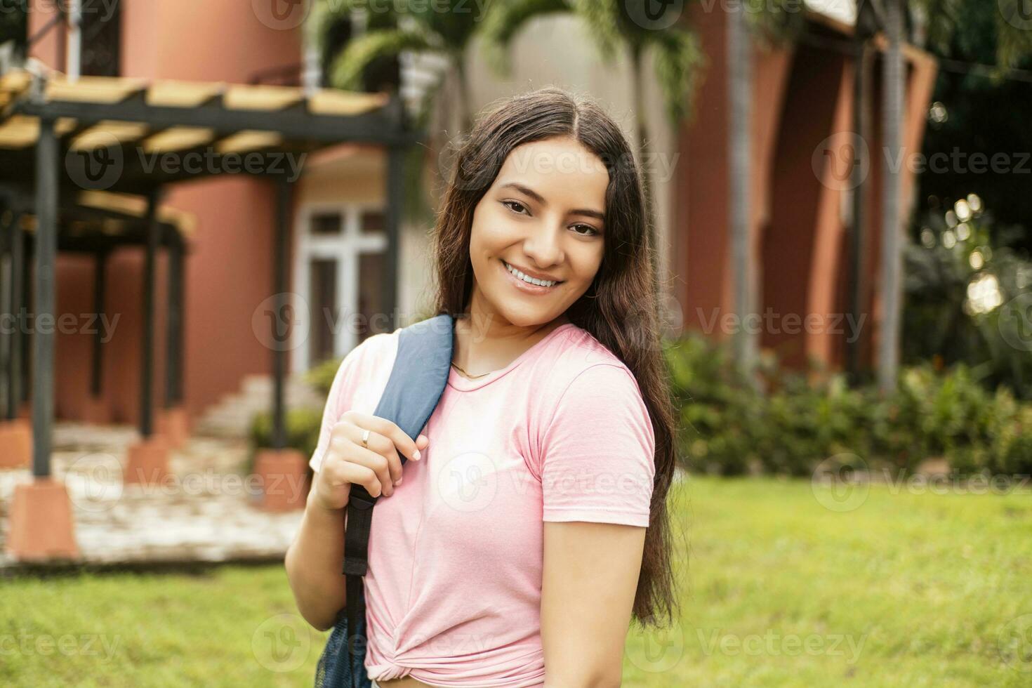 Young hispanic woman student. photo