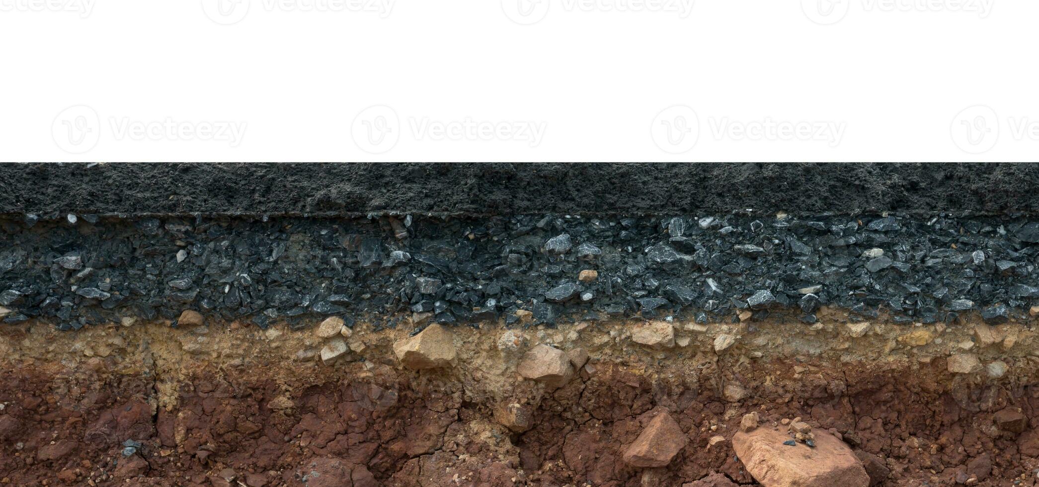 capas de la carretera con suelo y roca. foto