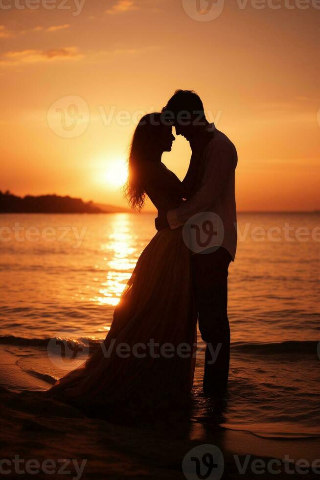 ai generado amoroso Pareja abrazando por el Oceano como el Dom conjuntos en el playa foto