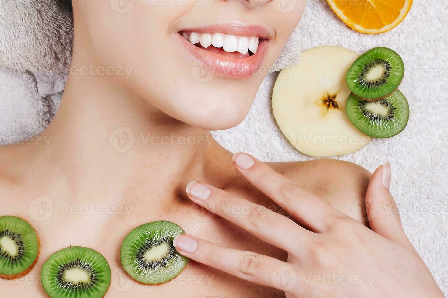 Natural homemade fruit facial masks photo