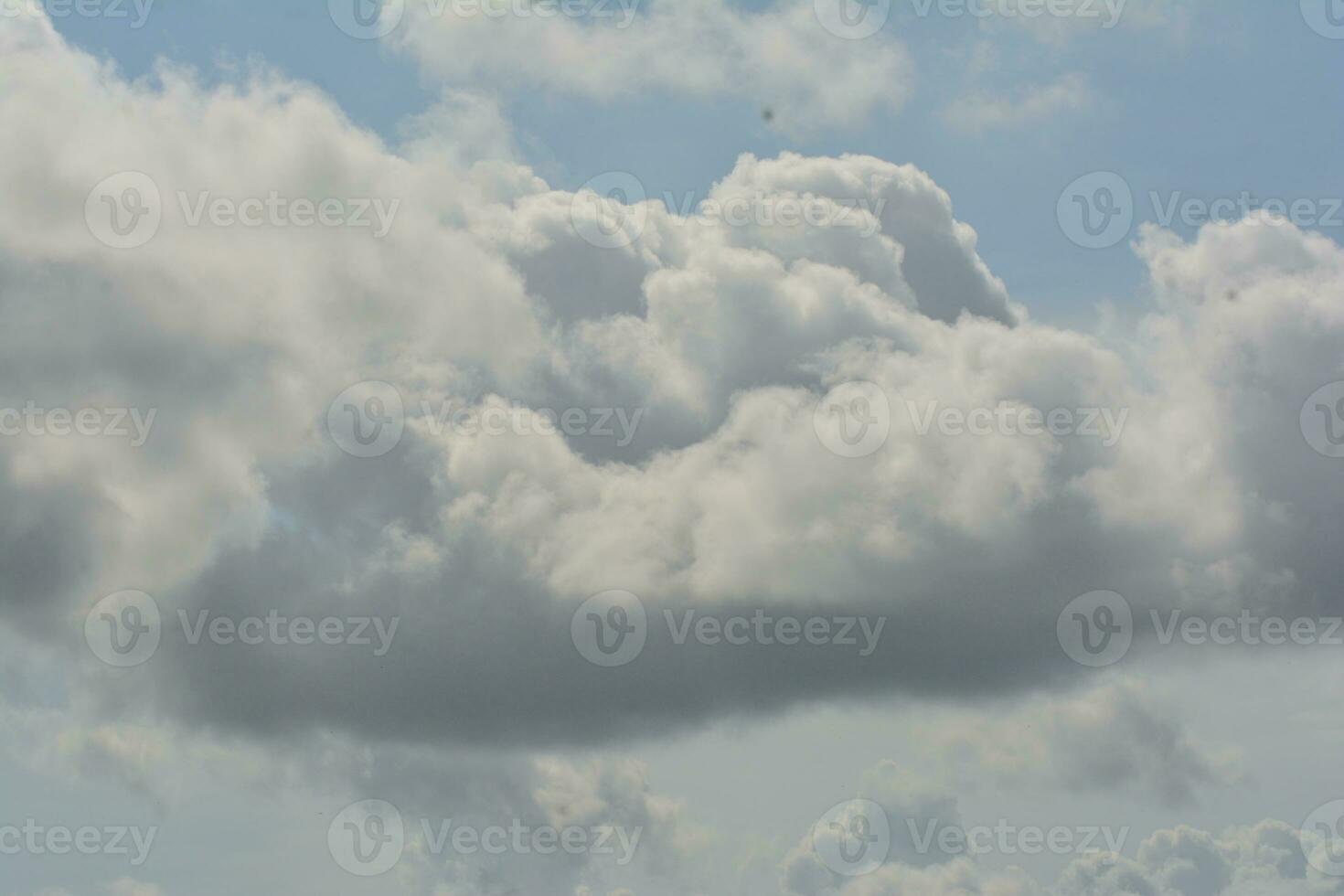 background photo of a cloudy sky during the day